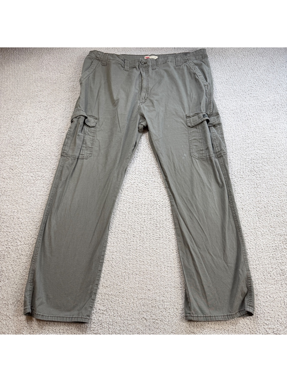 Wrangler Men’s 44x30 Gray Relaxed Fit Stretch Cargo Pants Utility Workwear